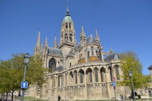 Bayeux atrakcje